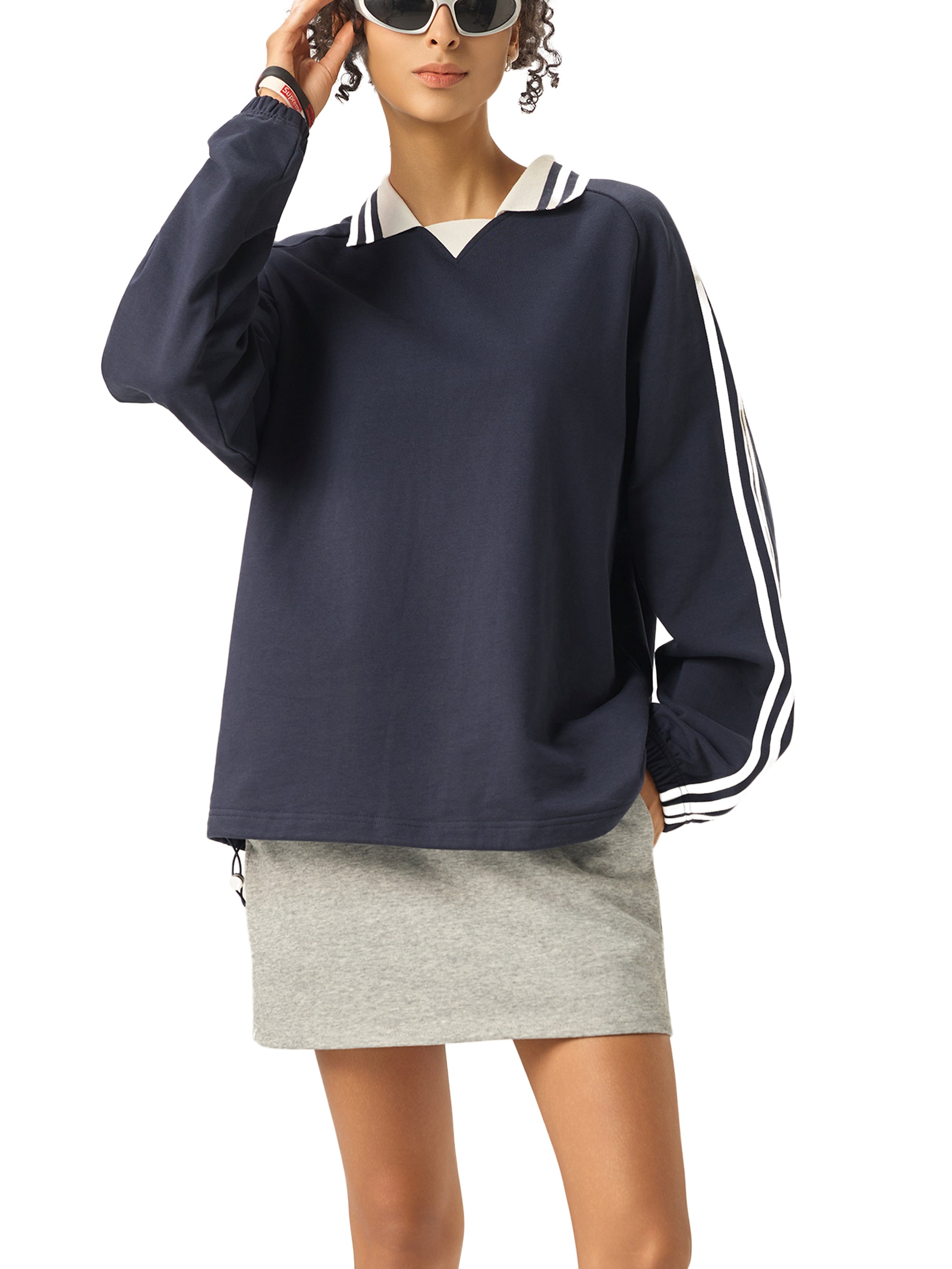 Sweatshirt