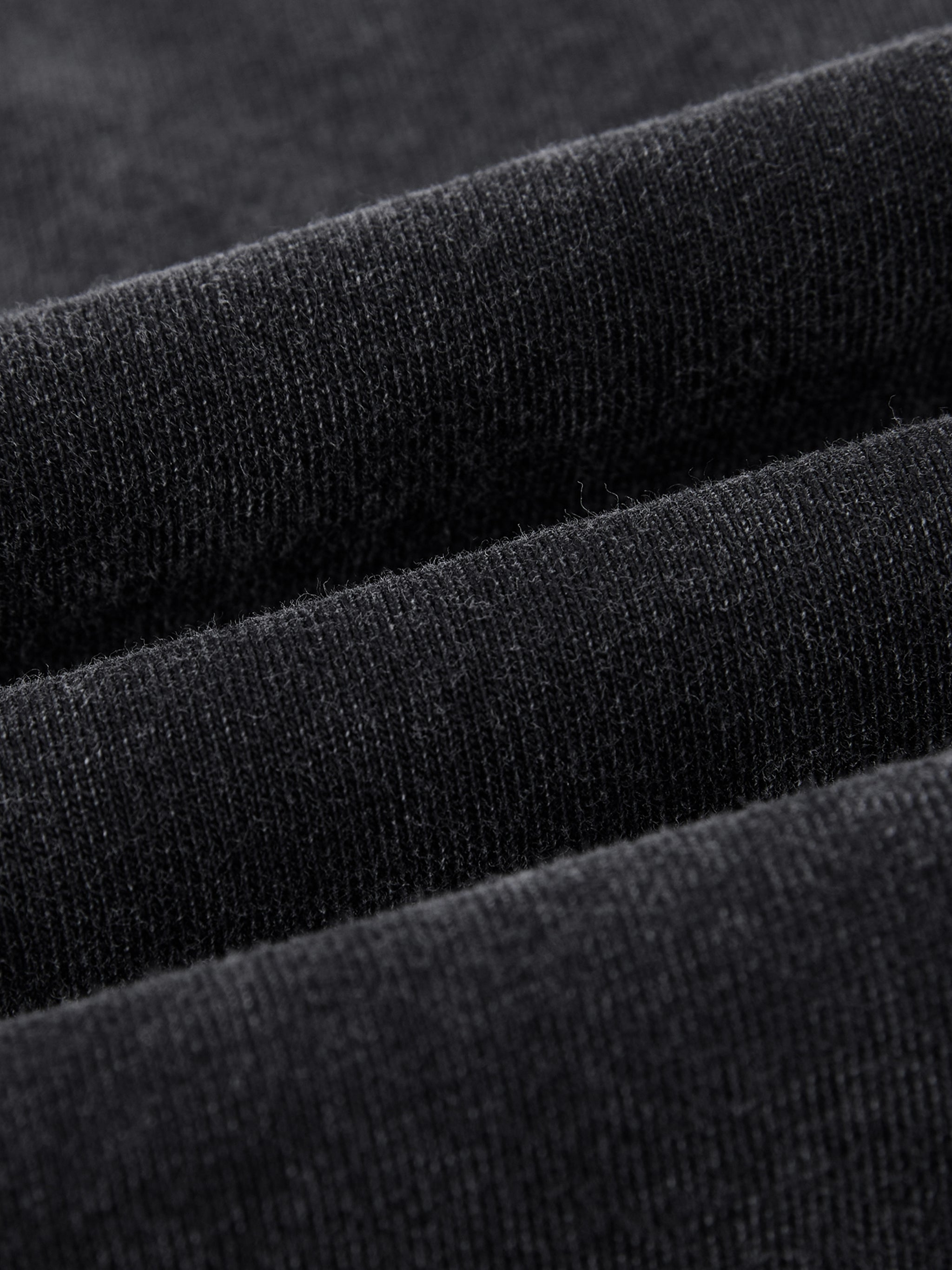 V33 Vintage T-Shirt