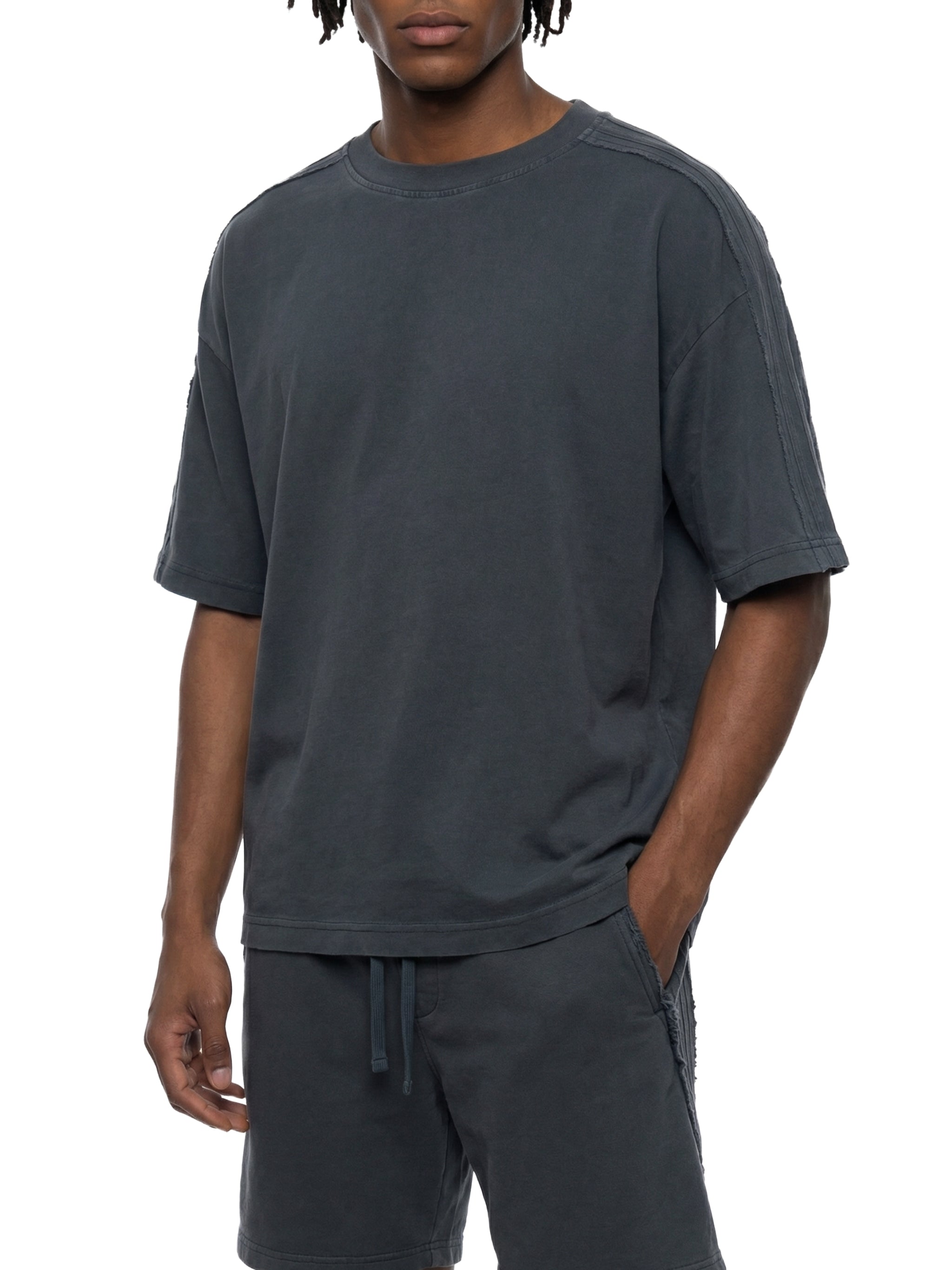 V33 Vintage T-Shirt